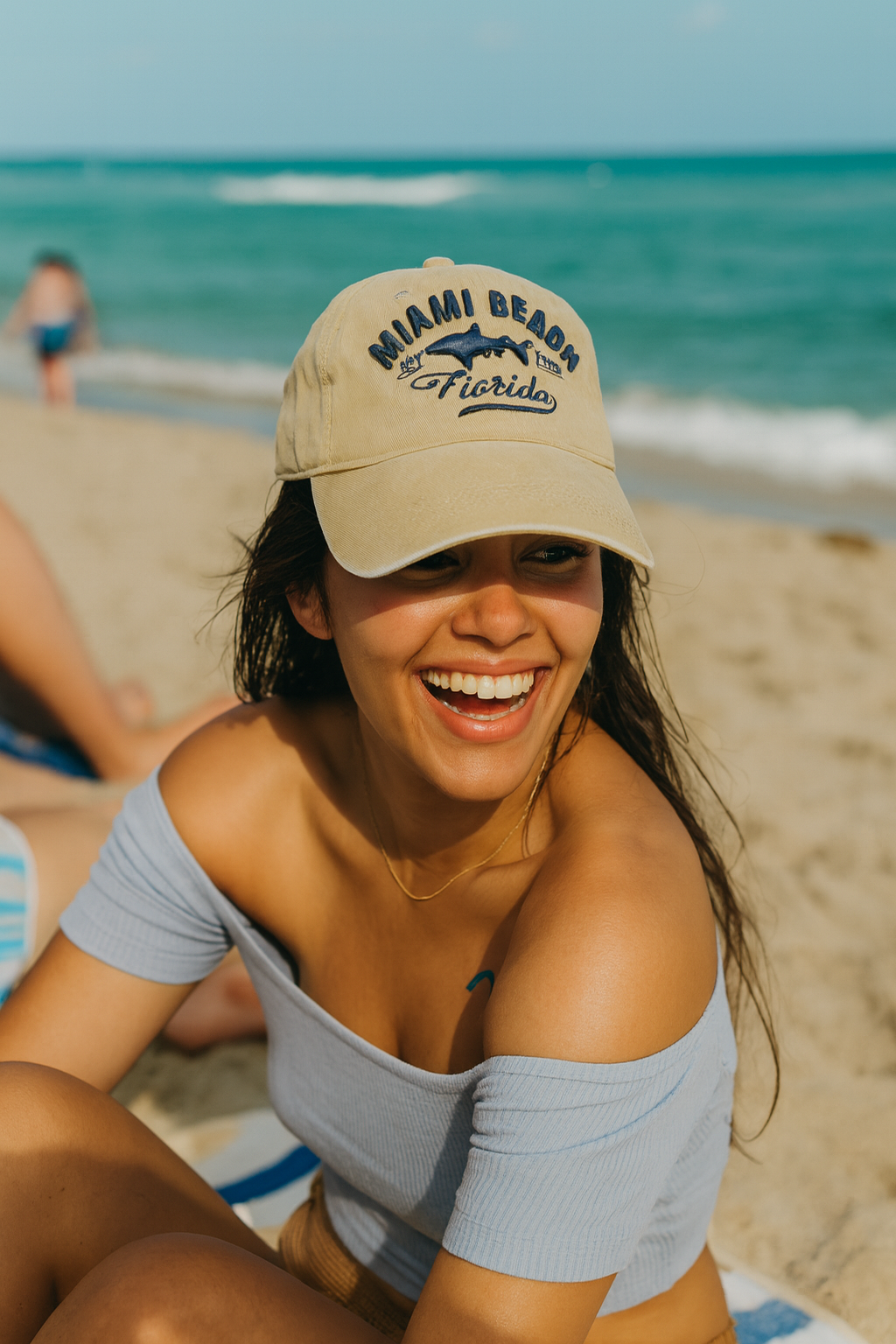 Miami Beach Embroidered Baseball Cap - Stylish Sun Protection - Image 2